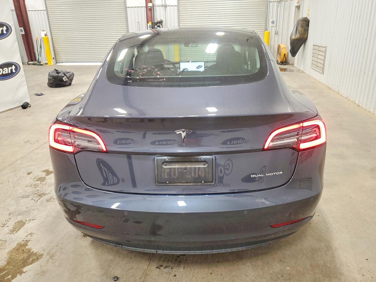 2022 TESLA MODEL 3 photo 16
