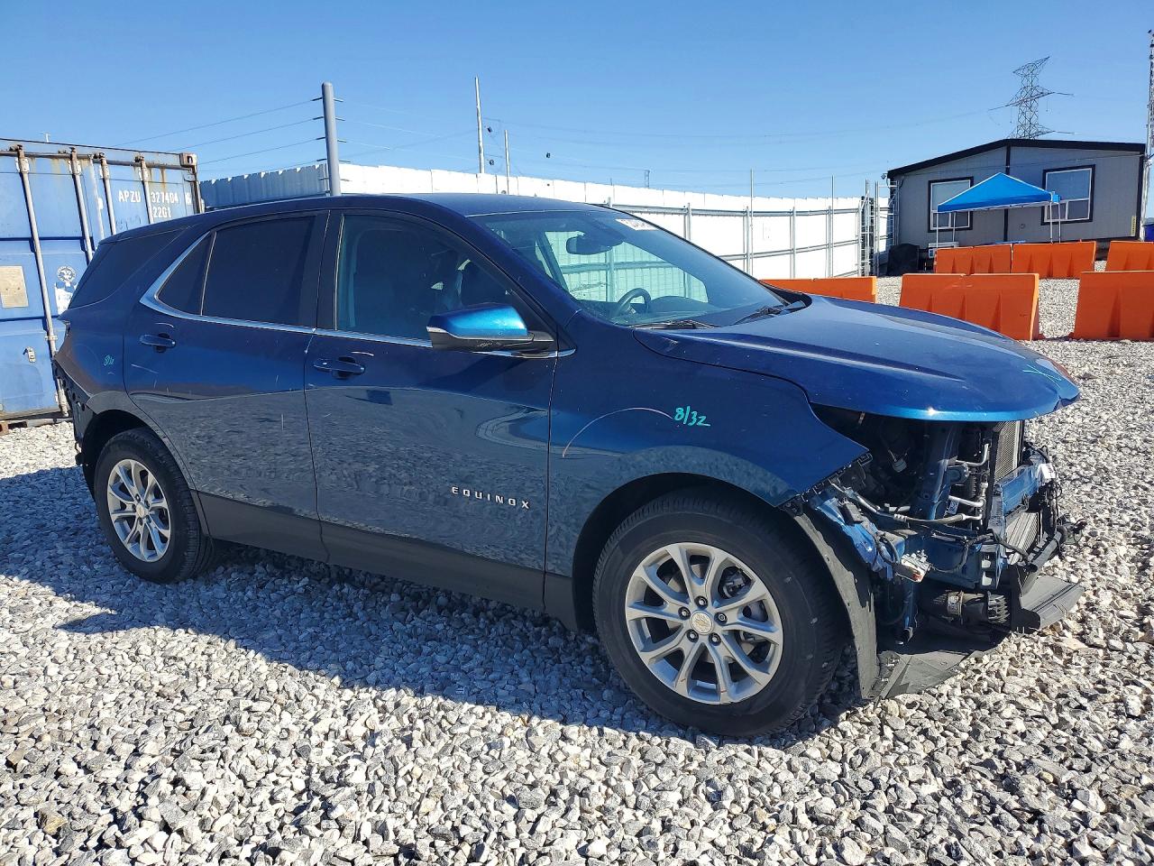 2021 CHEVROLET EQUINOX LT photo 4