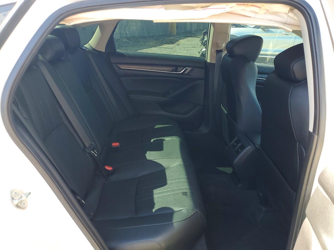 2020 HONDA ACCORD EXL photo 28