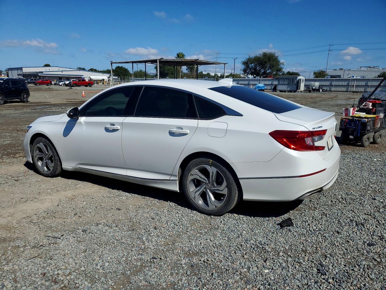 2020 HONDA ACCORD EXL photo 4