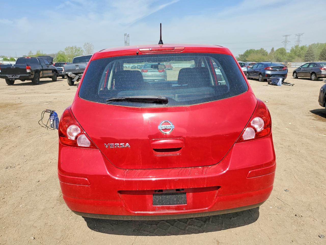 2011 NISSAN VERSA 1.8 S photo 16