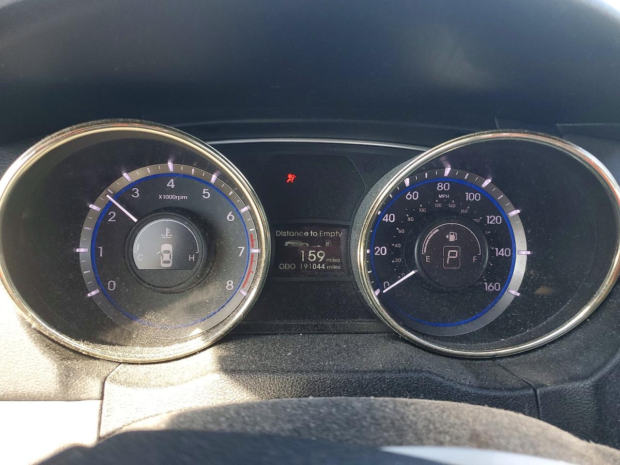 2012 HYUNDAI SONATA GLS photo 25