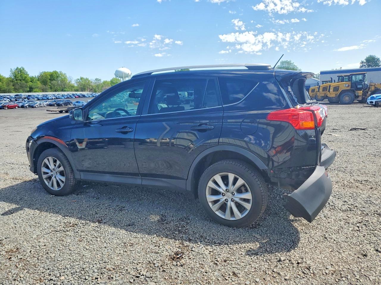2015 TOYOTA RAV4 LIMITED photo 3