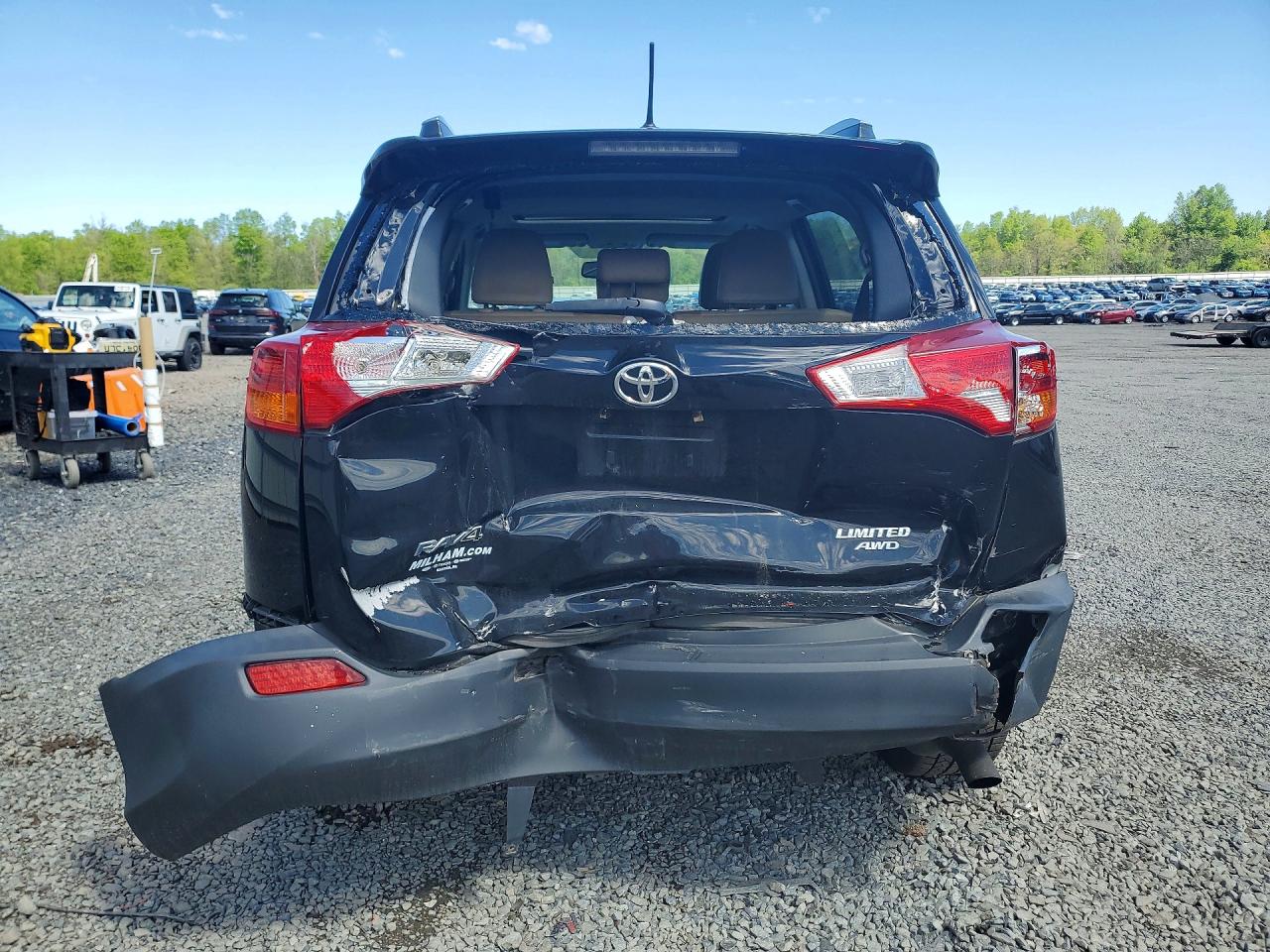2015 TOYOTA RAV4 LIMITED photo 11