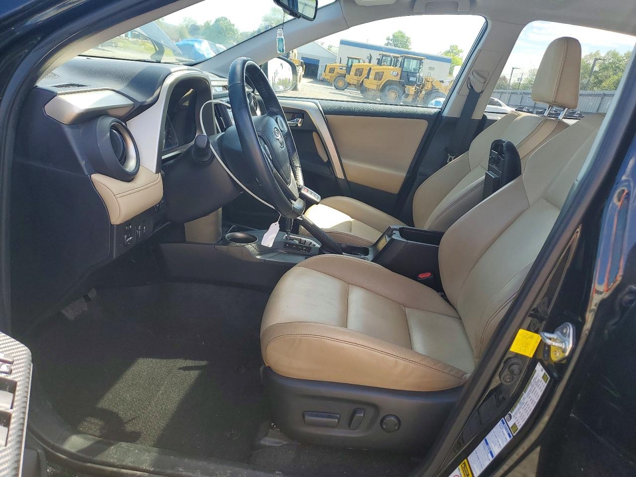 2015 TOYOTA RAV4 LIMITED photo 13