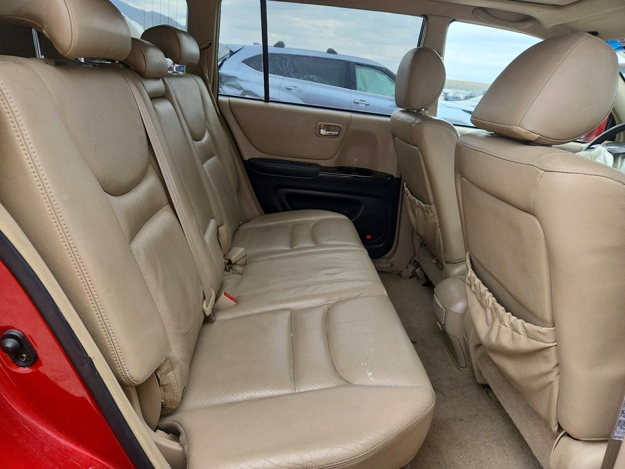 2003 TOYOTA HIGHLANDER LIMITED photo 28