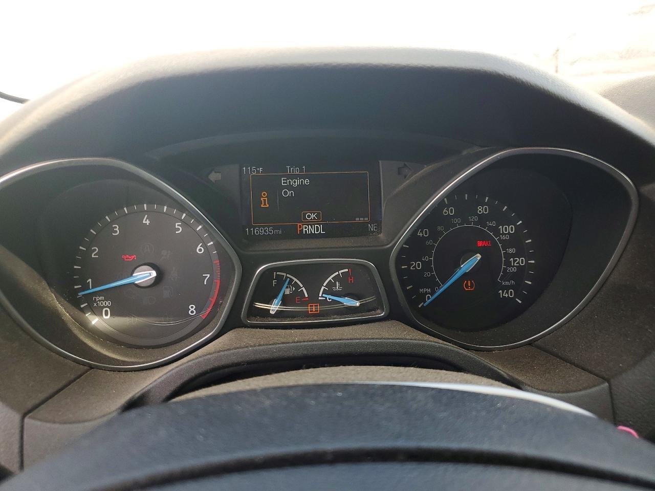2017 FORD FOCUS SE photo 25