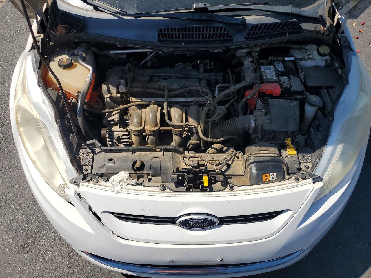 2012 FORD FIESTA SE photo 11
