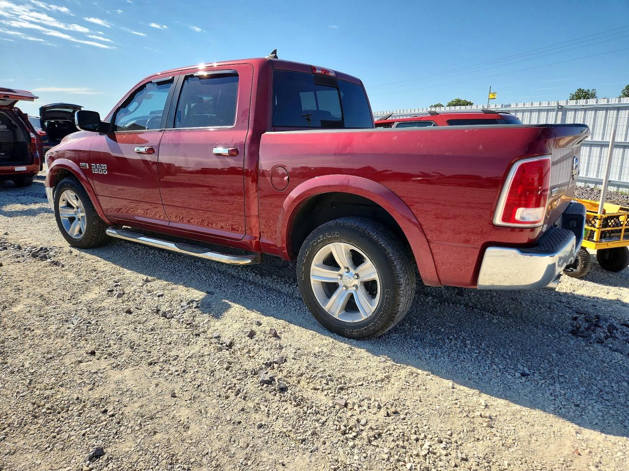 2014 RAM 1500 LARAMIE photo 4