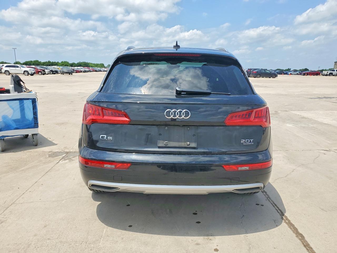 2018 AUDI Q5 PREMIUM photo 11