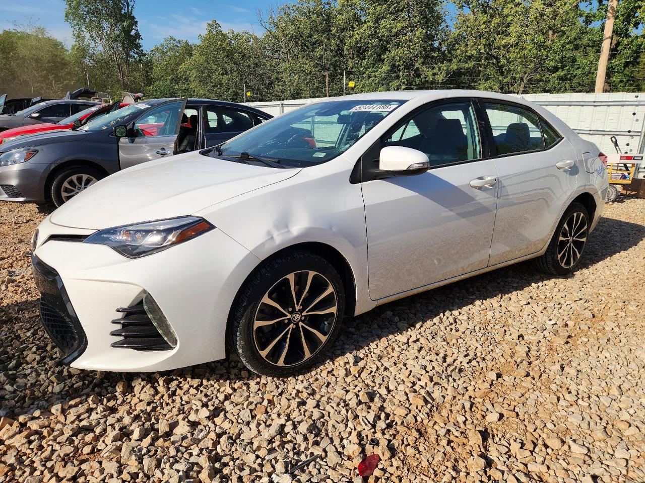 2017 TOYOTA COROLLA