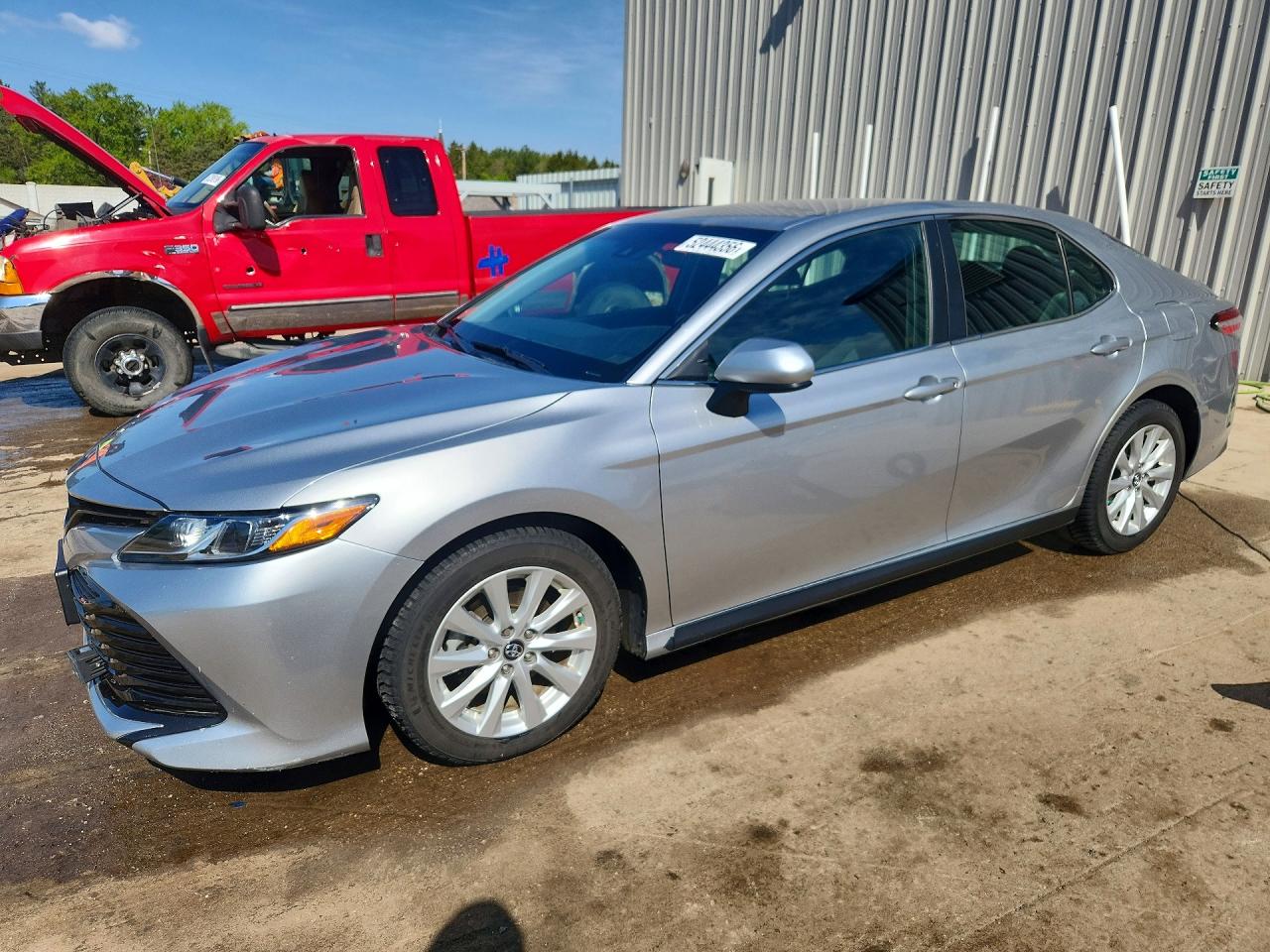2018 TOYOTA CAMRY