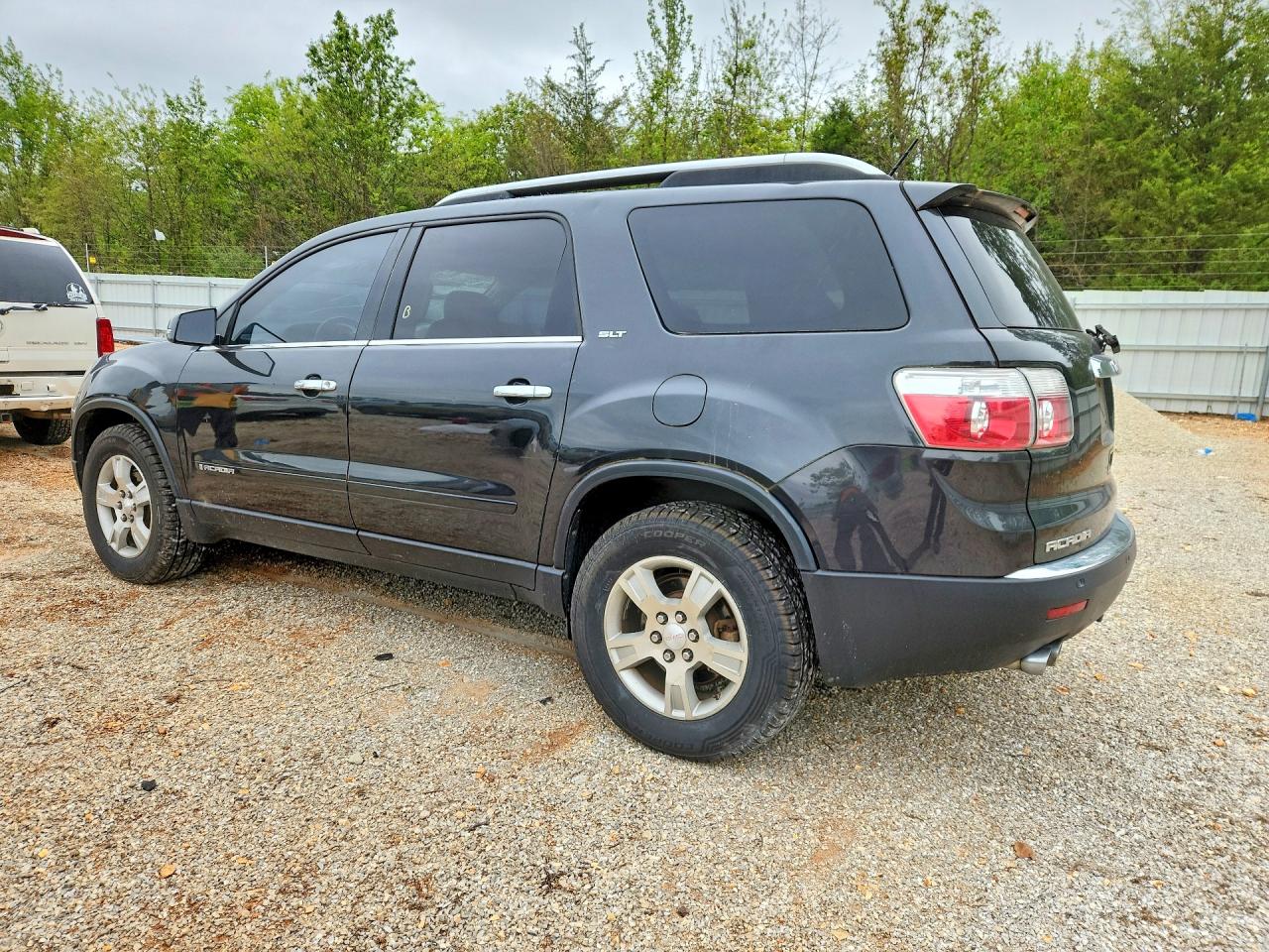 2007 GMC ACADIA SLT-1 photo 4