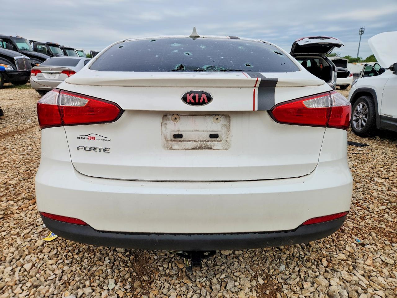 2015 KIA FORTE LX photo 16