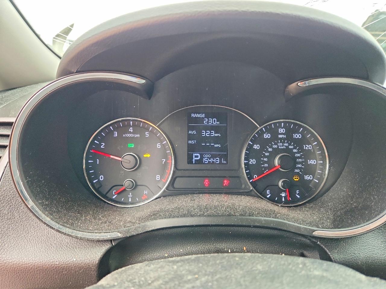 2015 KIA FORTE LX photo 25