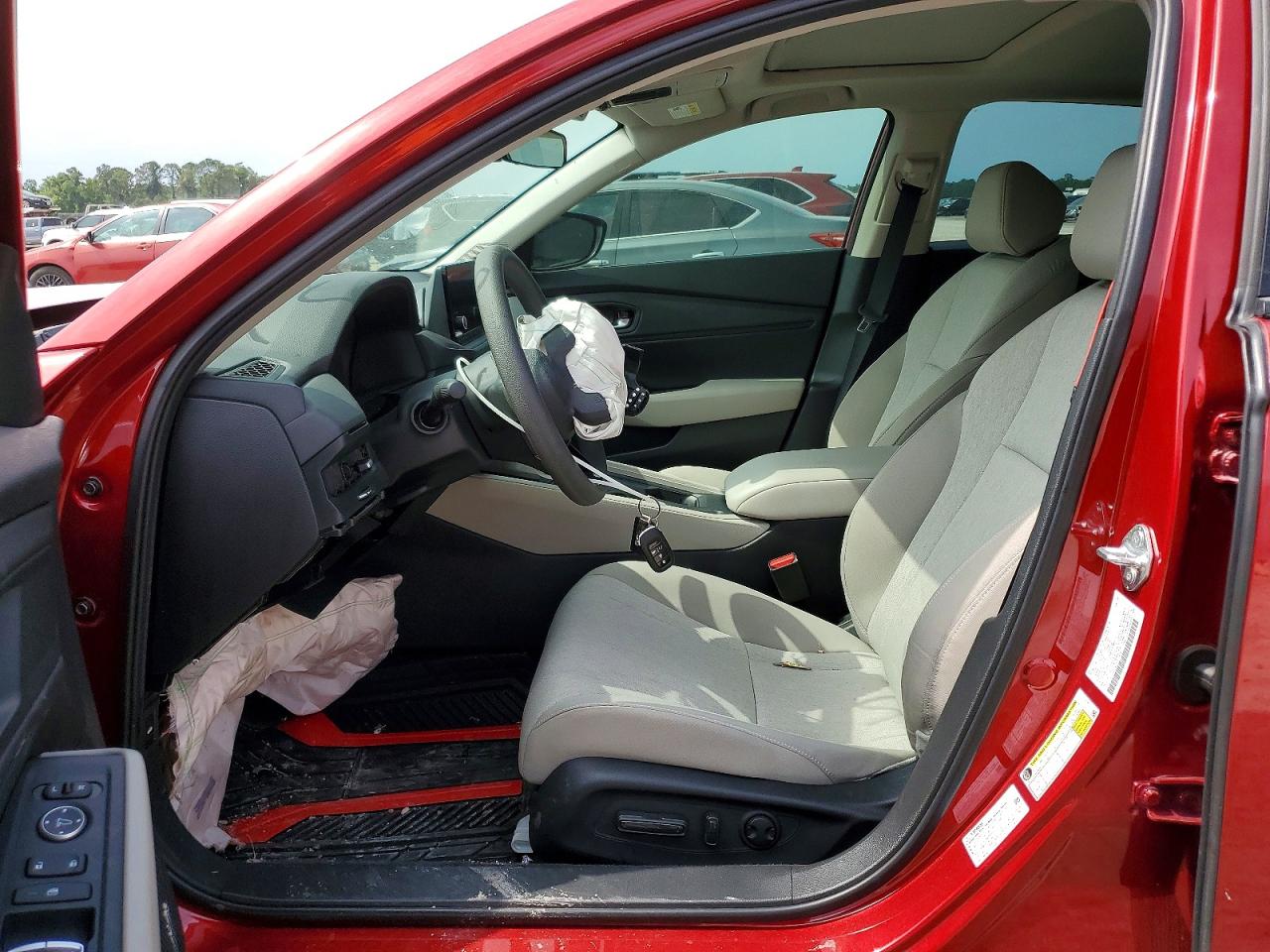 2025 HONDA ACCORD SE photo 7
