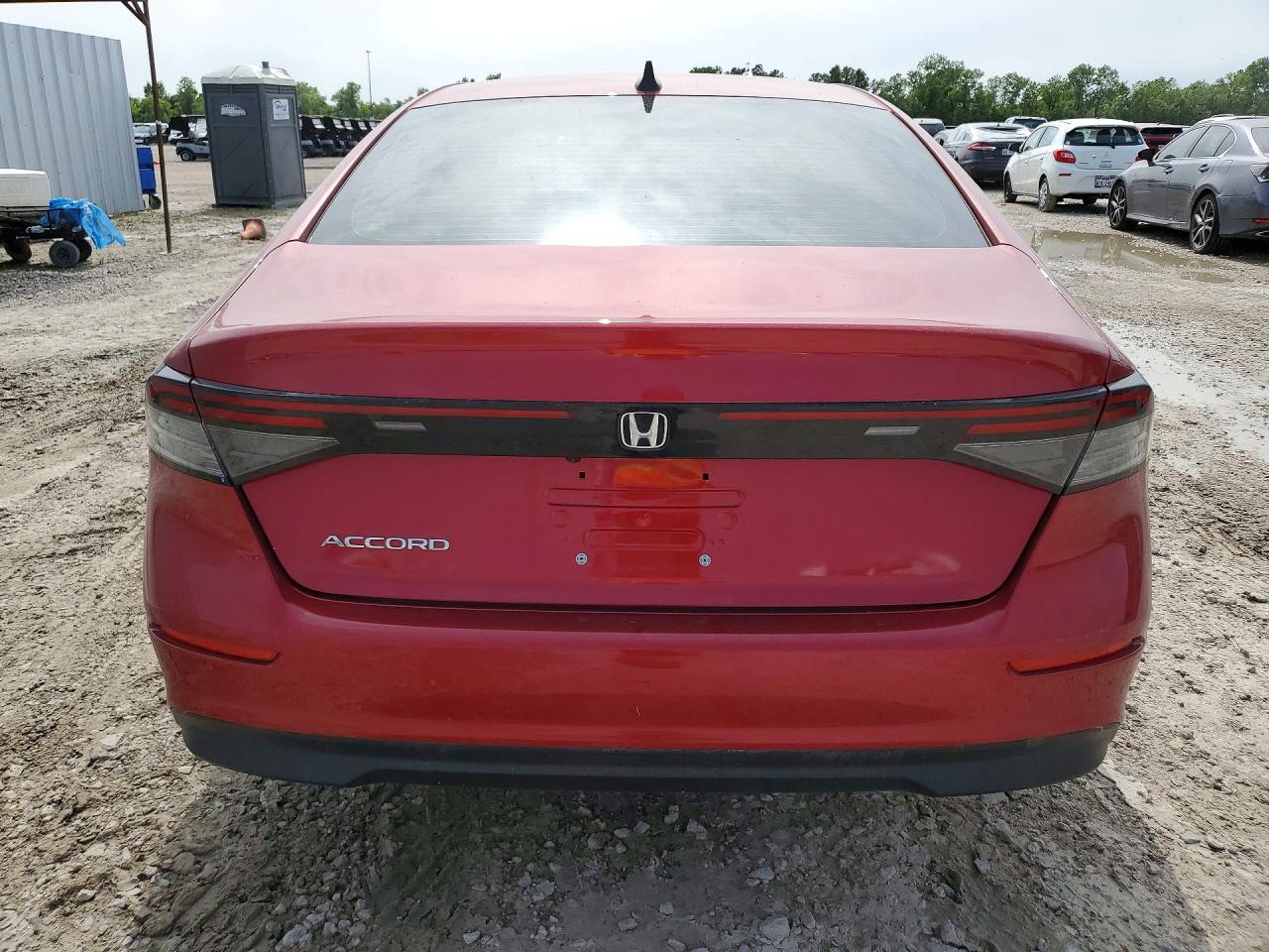 2025 HONDA ACCORD SE photo 6