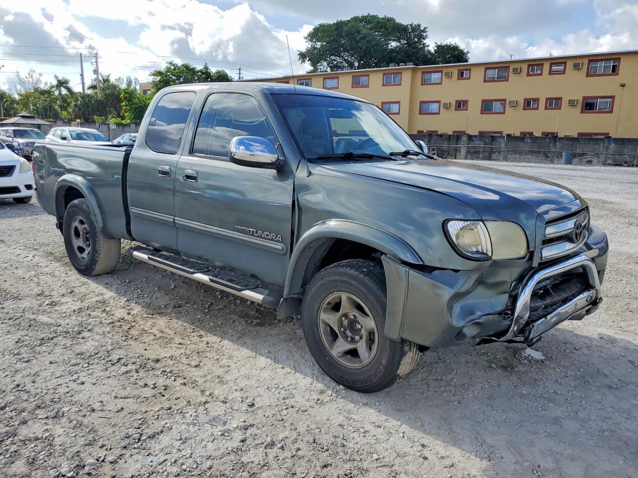 2004 TOYOTA TUNDRA ACCESS CAB SR5 photo 10