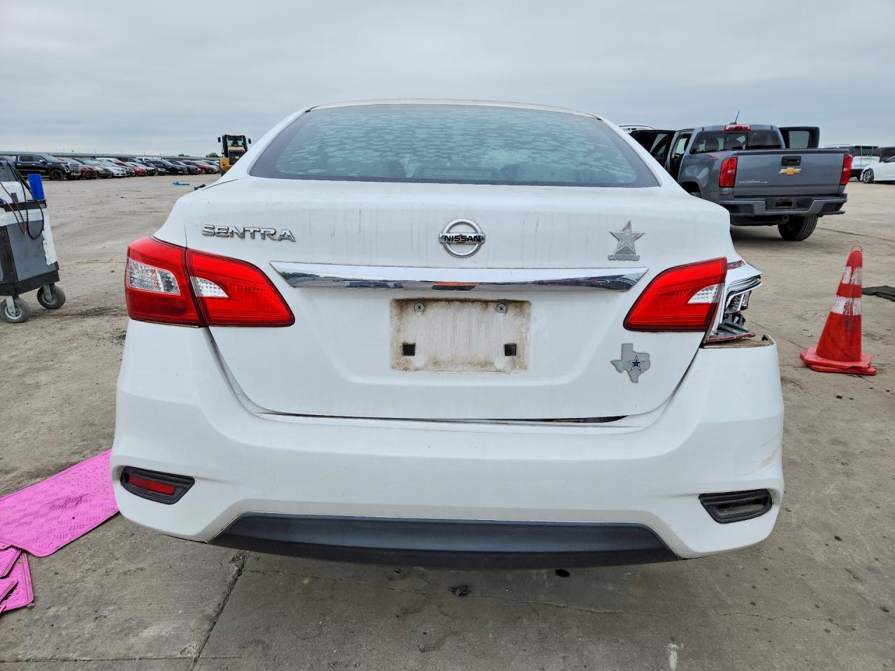 2016 NISSAN SENTRA S photo 11