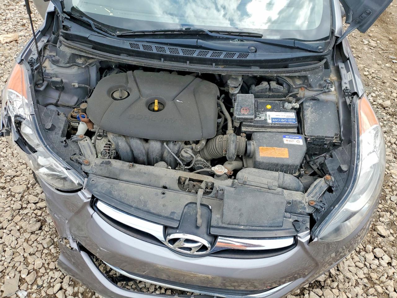 2013 HYUNDAI ELANTRA GLS photo 21