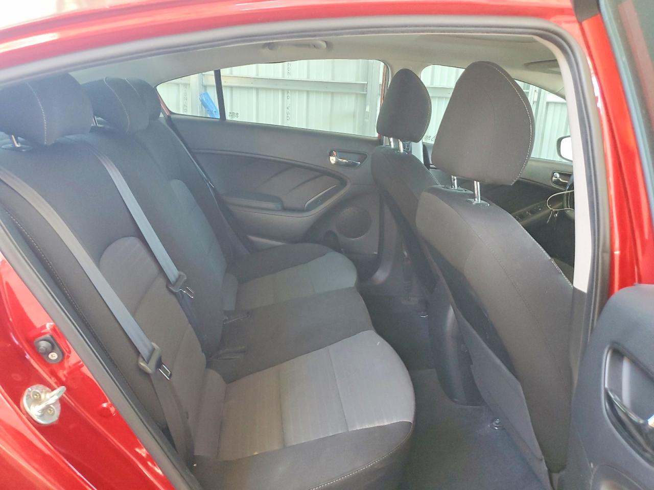 2018 KIA FORTE S photo 28