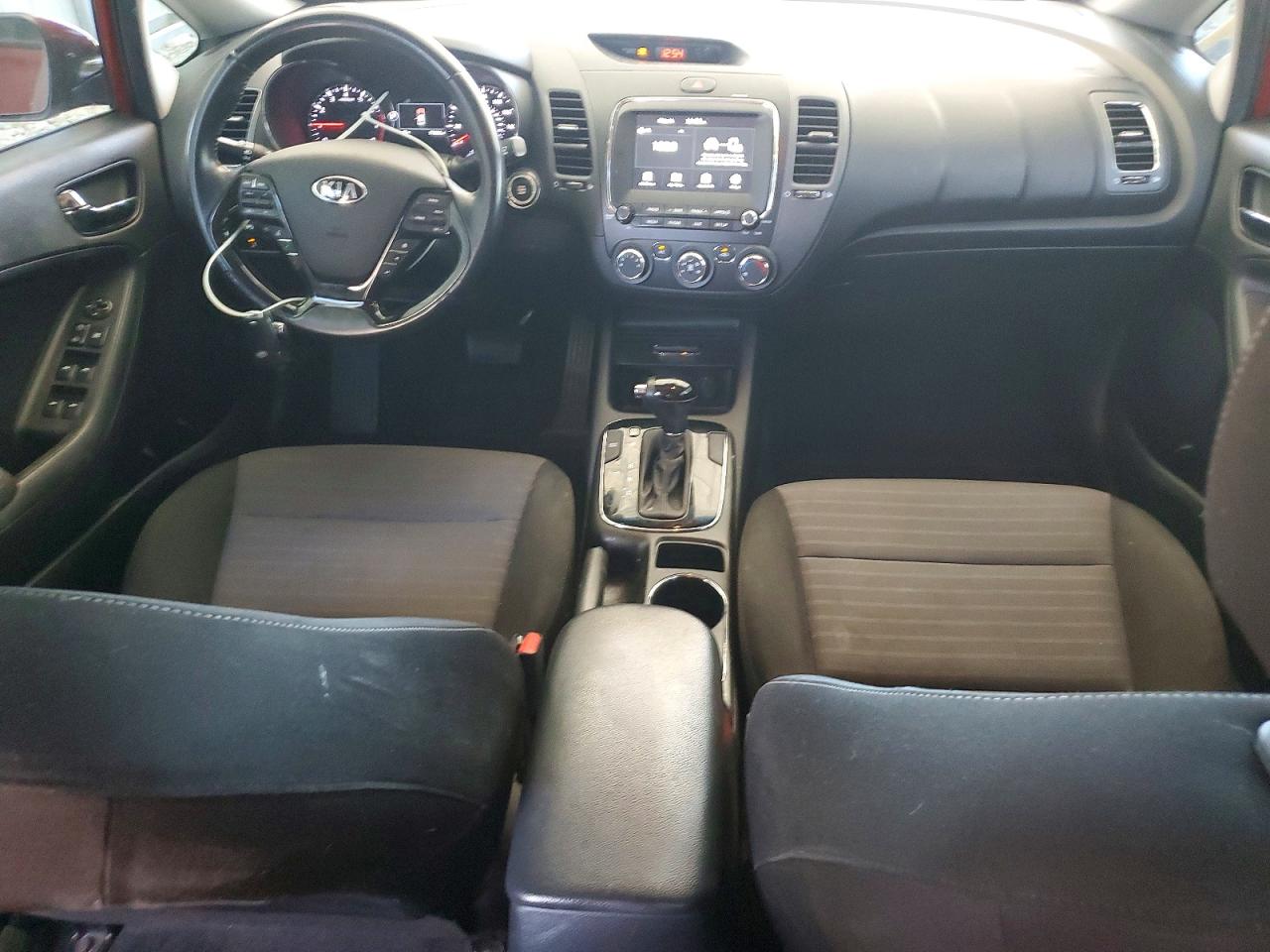 2018 KIA FORTE S photo 22