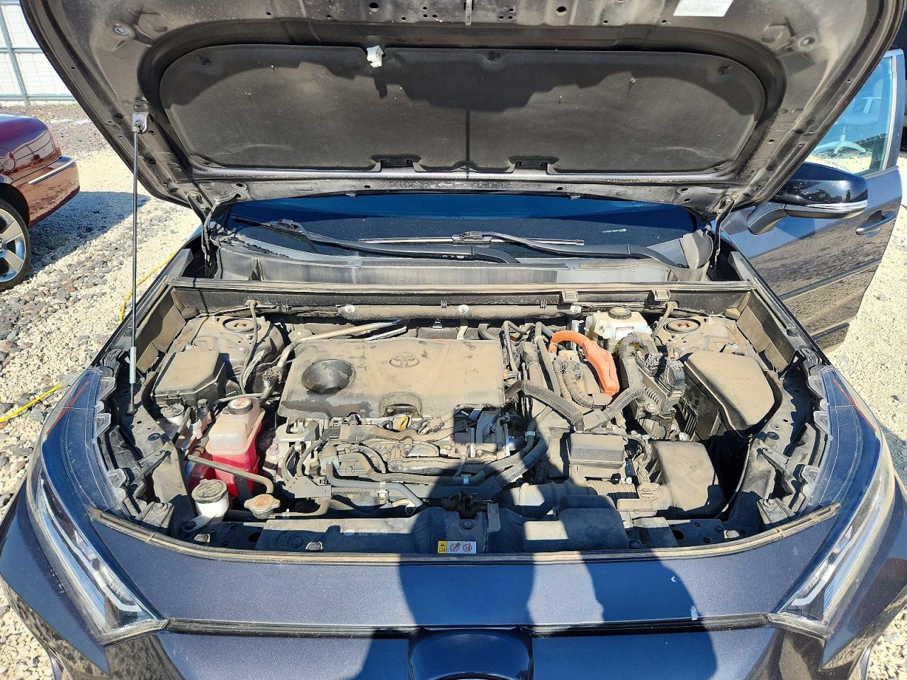 2021 TOYOTA RAV4 XSE photo 23