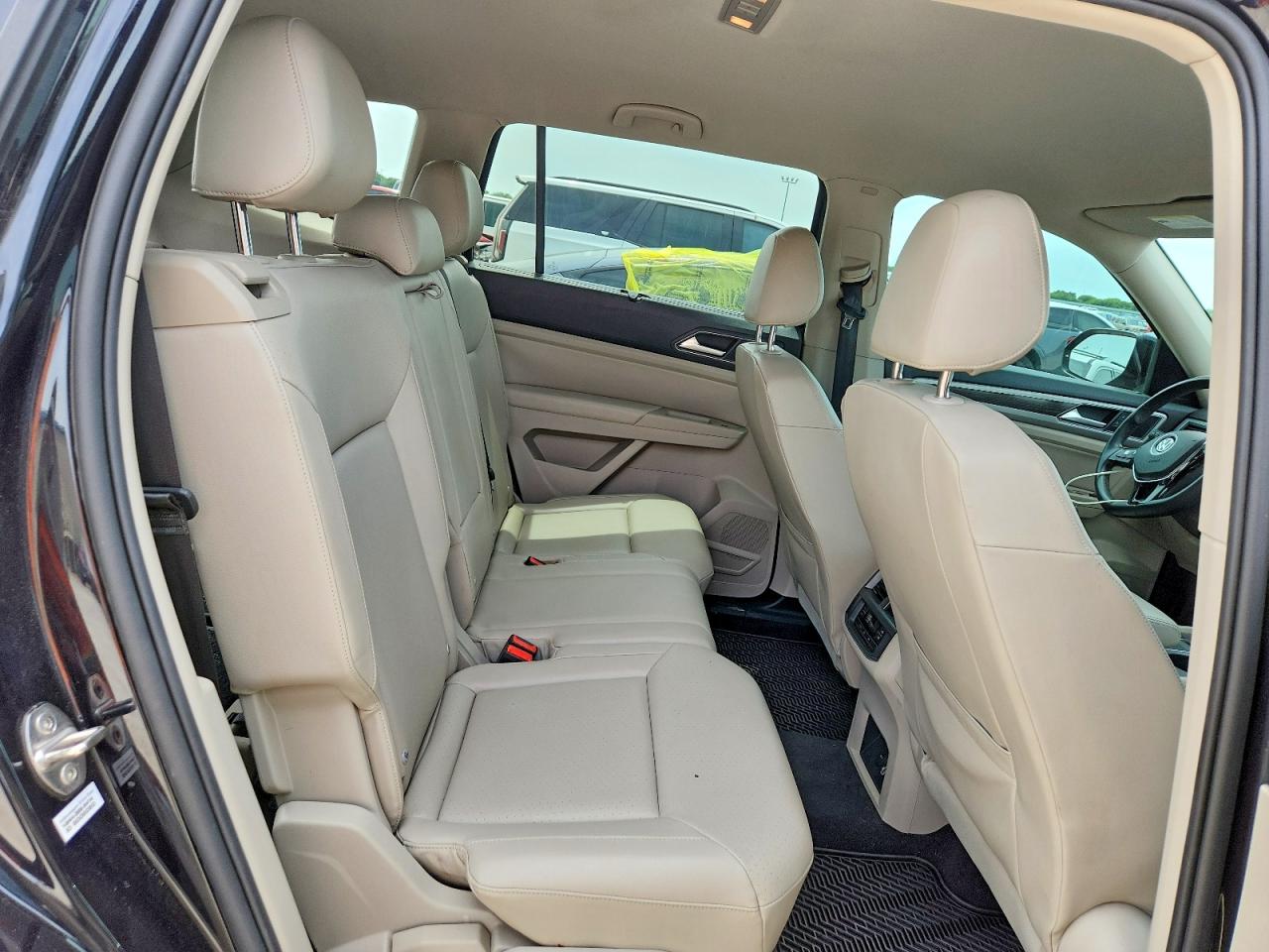 2018 VOLKSWAGEN ATLAS SE photo 21