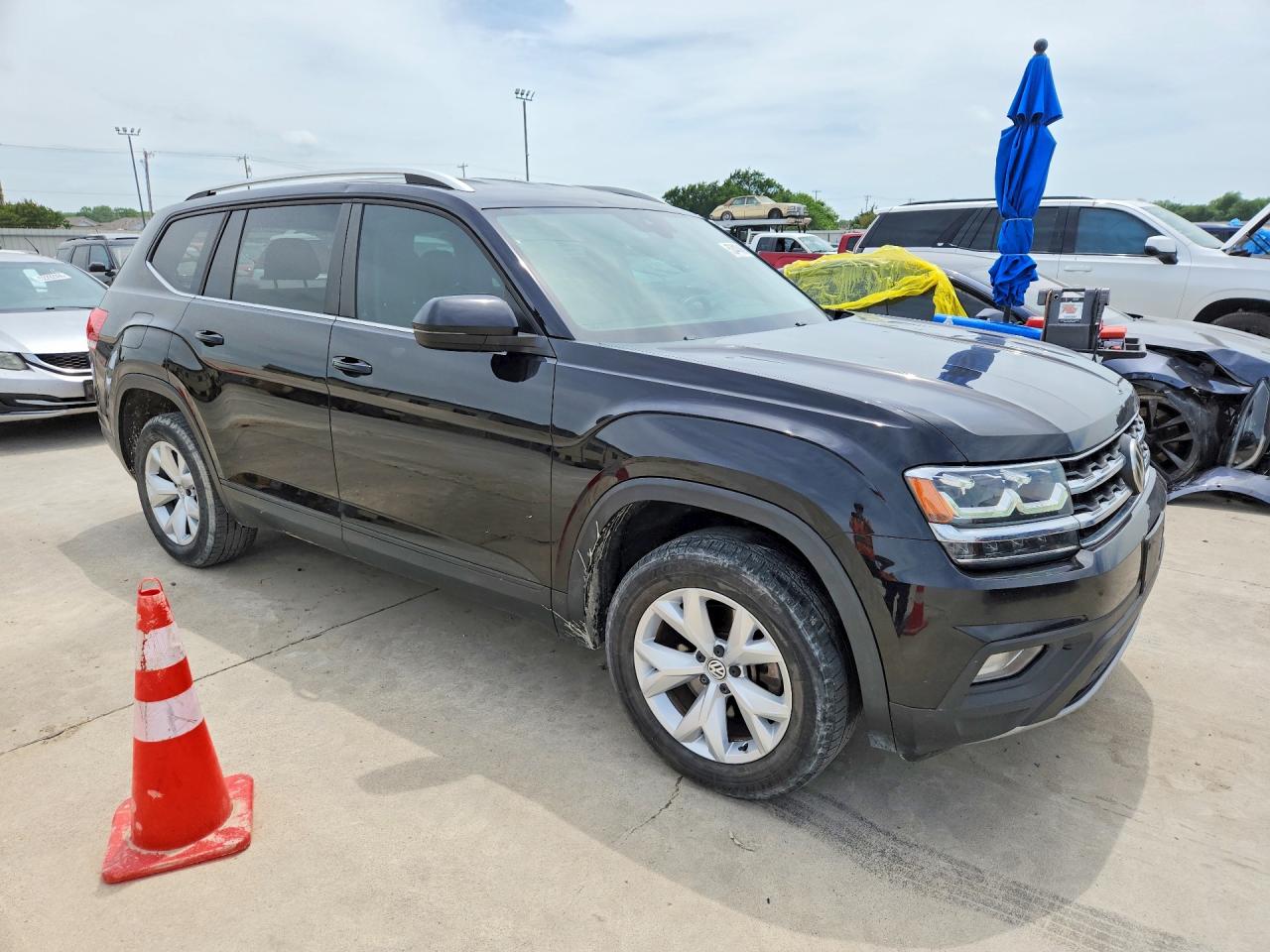 2018 VOLKSWAGEN ATLAS SE photo 7