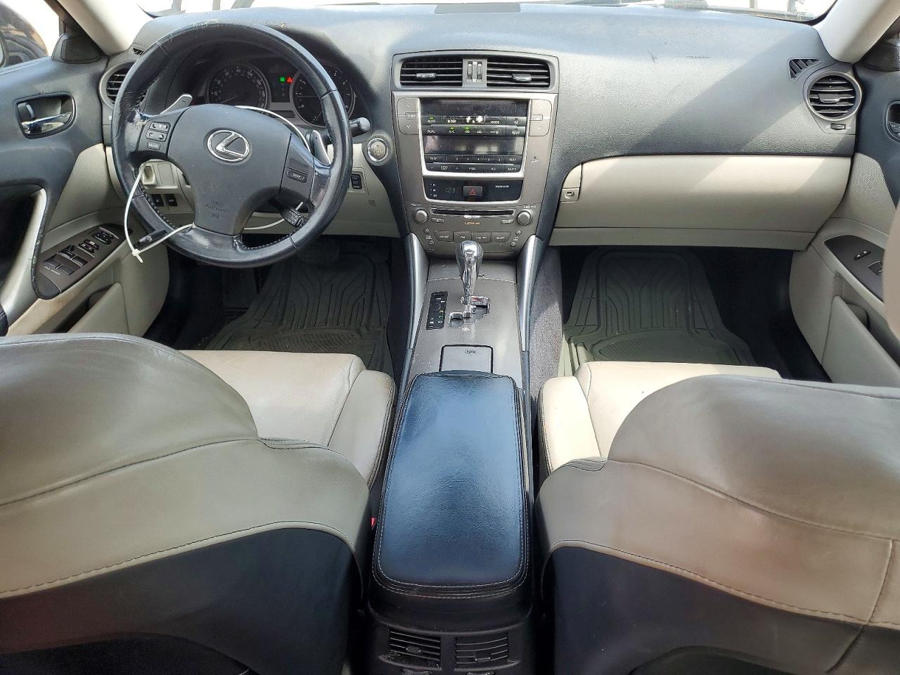2009 LEXUS IS 250 photo 8