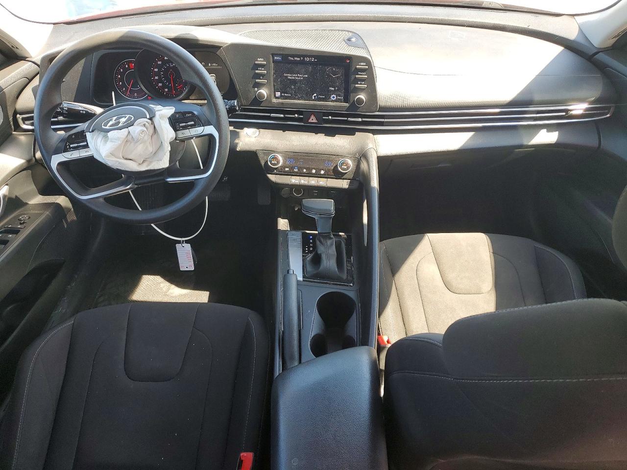 2022 HYUNDAI ELANTRA SEL photo 15