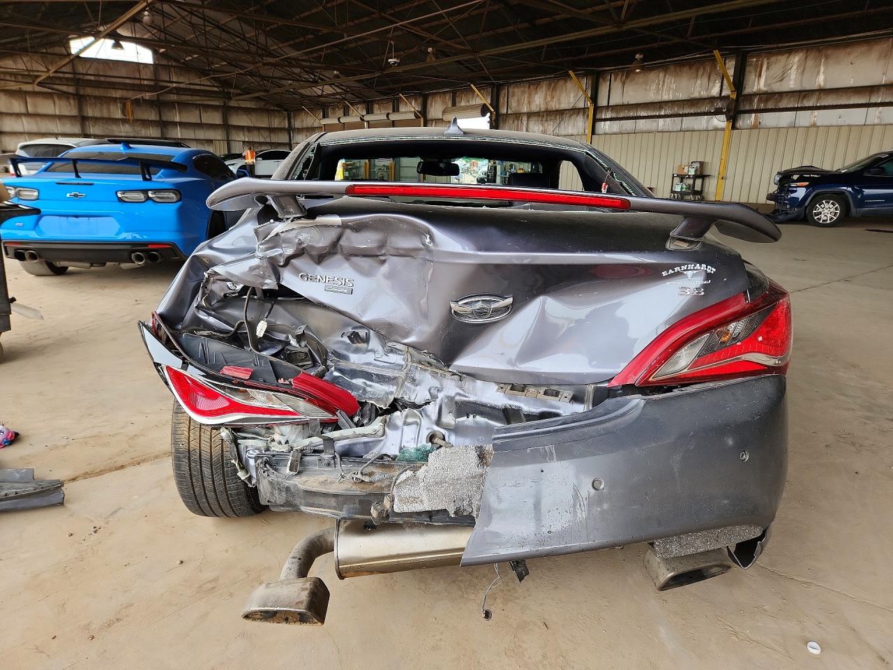 2016 HYUNDAI GENESIS COUPE 3.8 ULTIMATE photo 11