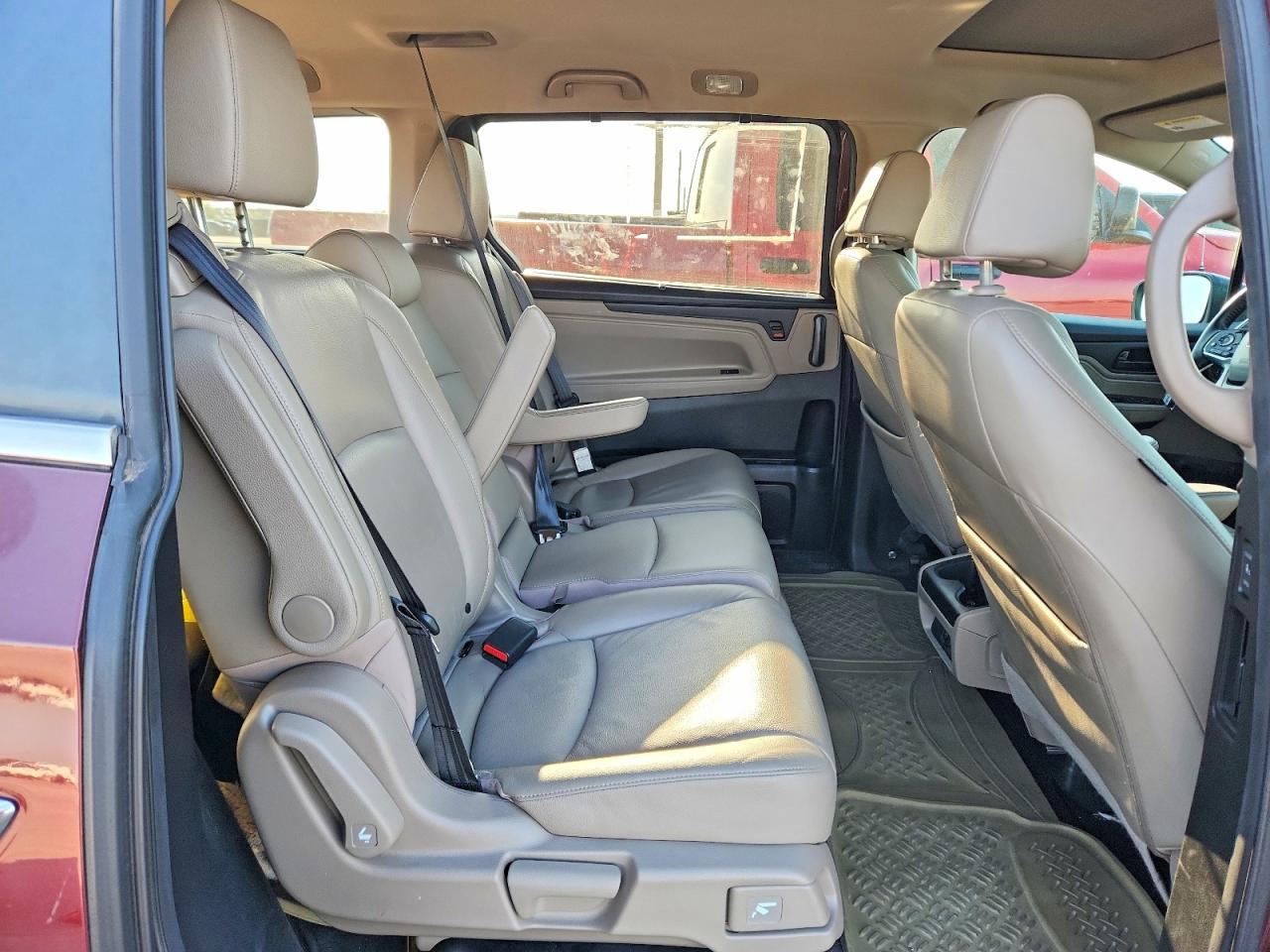 2019 HONDA ODYSSEY EXL photo 11