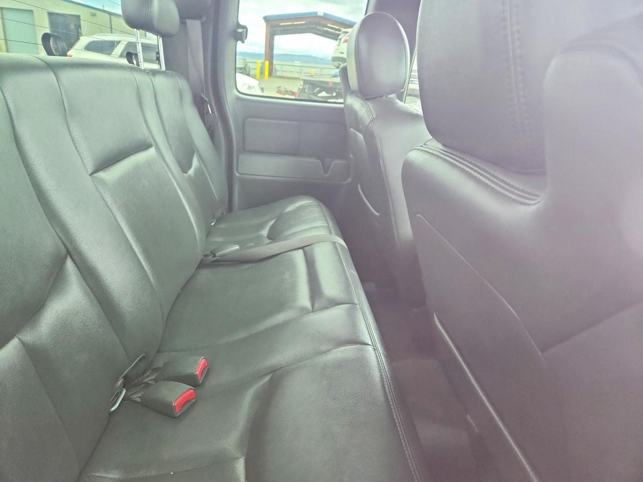 2005 CHEVROLET SILVERADO K1500 photo 10
