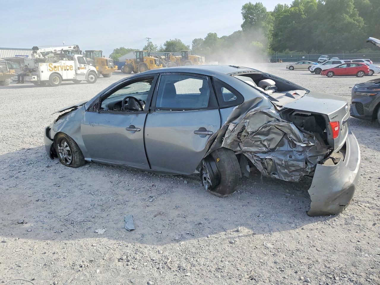 2010 HYUNDAI ELANTRA BLUE photo 2