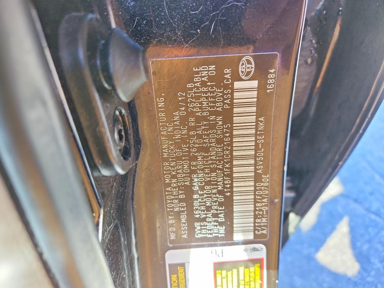 2012 TOYOTA CAMRY LE photo 12