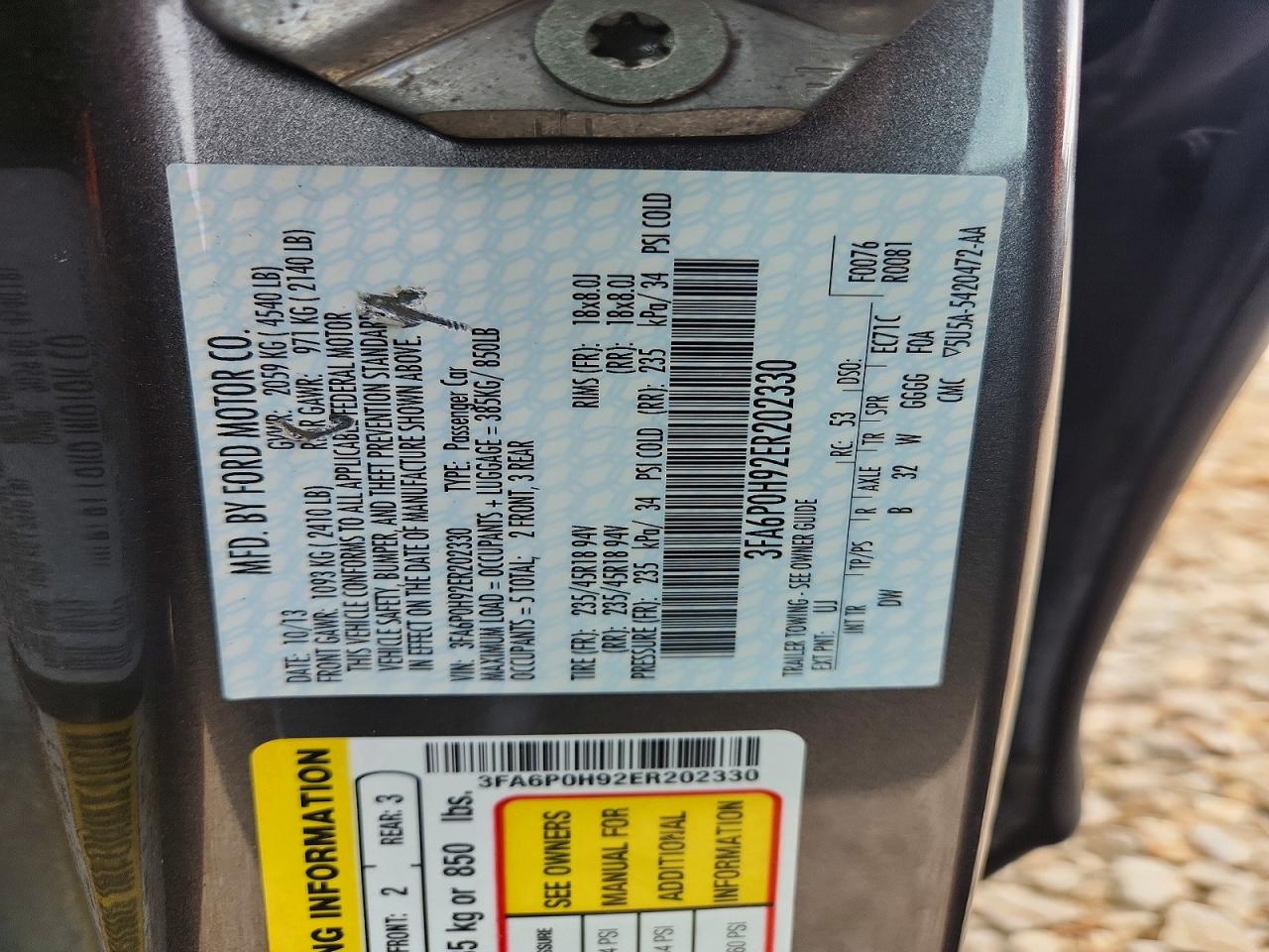 2014 FORD FUSION SE photo 23