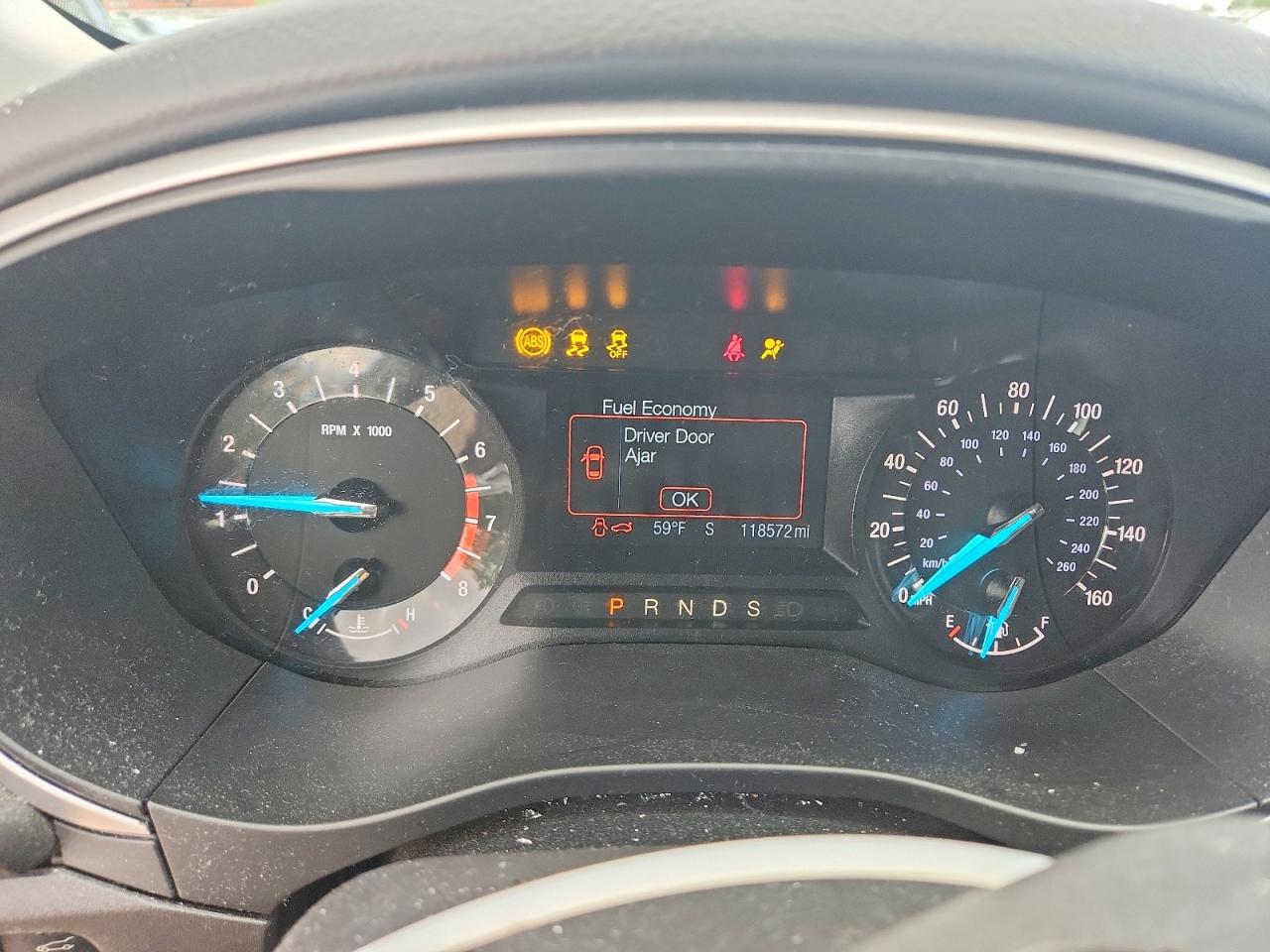 2014 FORD FUSION SE photo 17