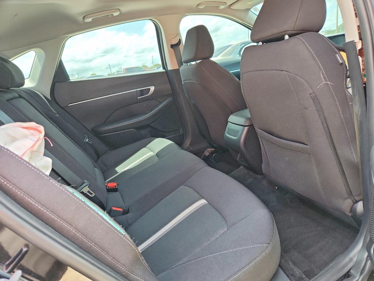2024 HYUNDAI SONATA SEL photo 28