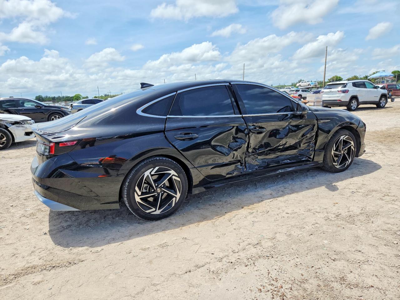2024 HYUNDAI SONATA SEL photo 7