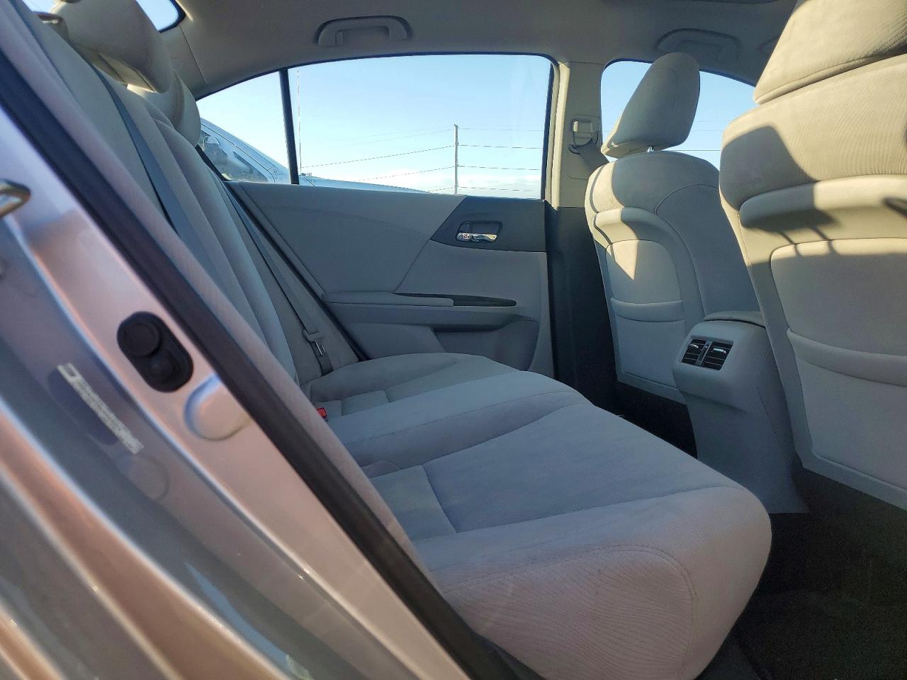 2013 HONDA ACCORD EX photo 19
