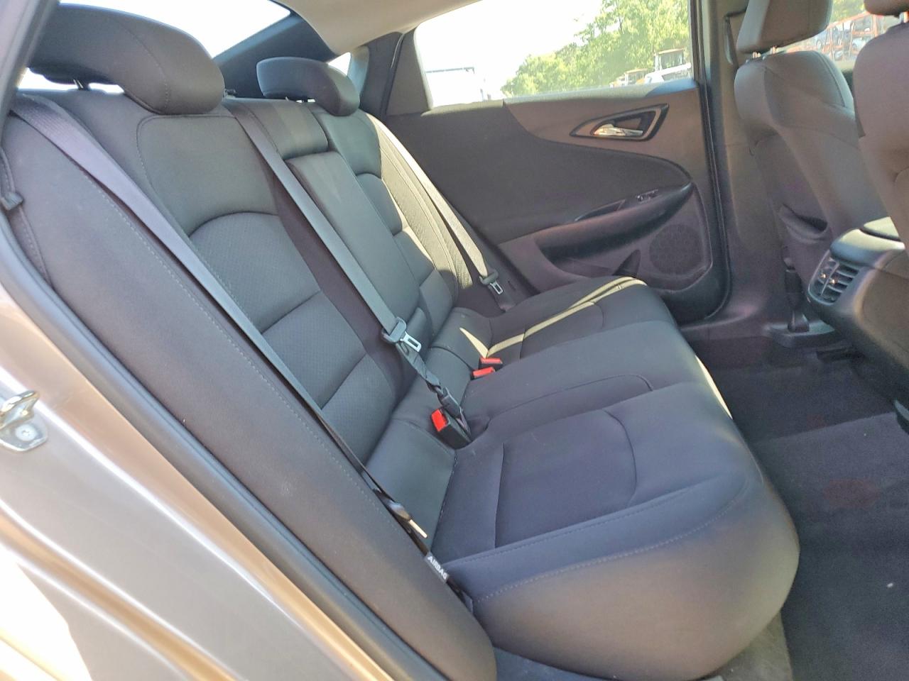 2018 CHEVROLET MALIBU LT photo 19