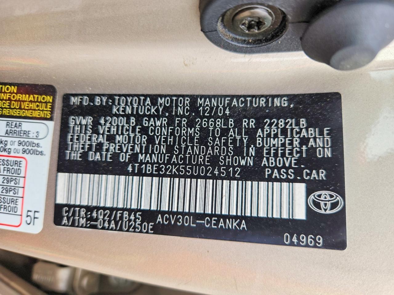 2005 TOYOTA CAMRY LE photo 34