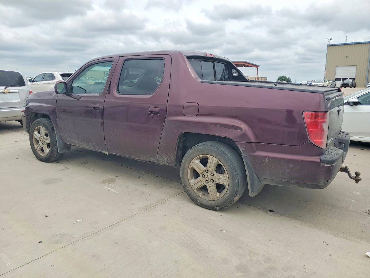 2011 HONDA RIDGELINE RTL photo 4