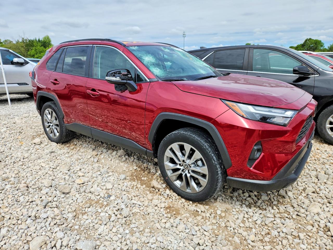 2022 TOYOTA RAV4 XLE PREMIUM photo 7