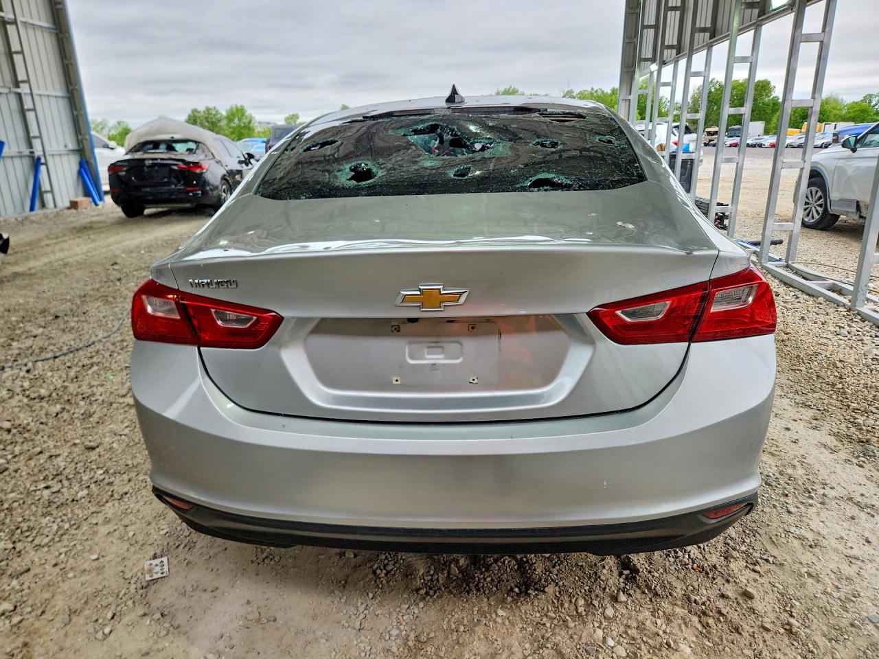 2018 CHEVROLET MALIBU LT photo 11