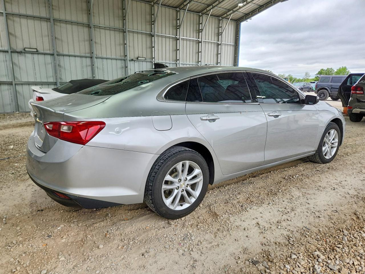 2018 CHEVROLET MALIBU LT photo 5