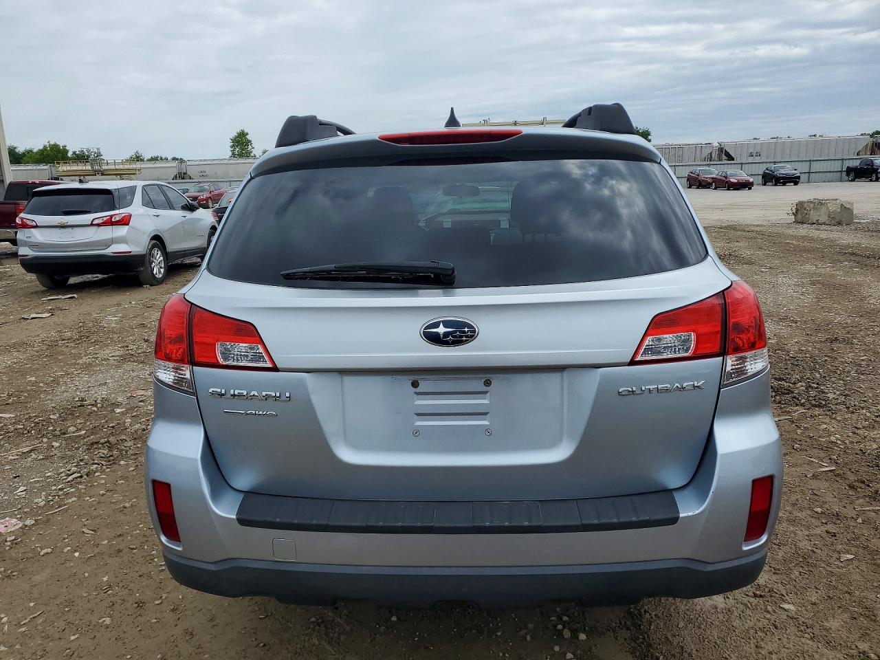 2014 SUBARU OUTBACK 2.5I PREMIUM photo 11