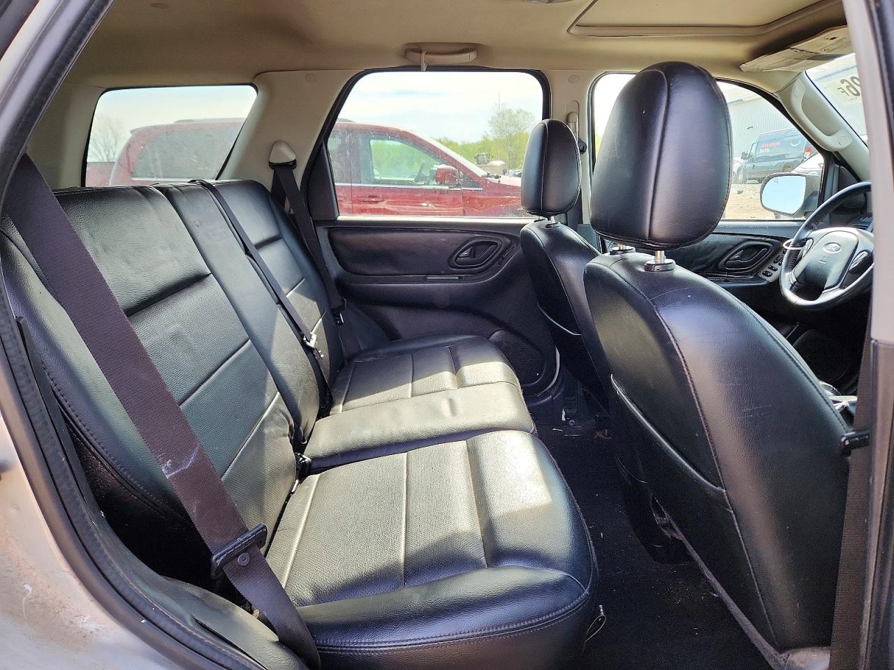 2005 FORD ESCAPE LIMITED photo 31