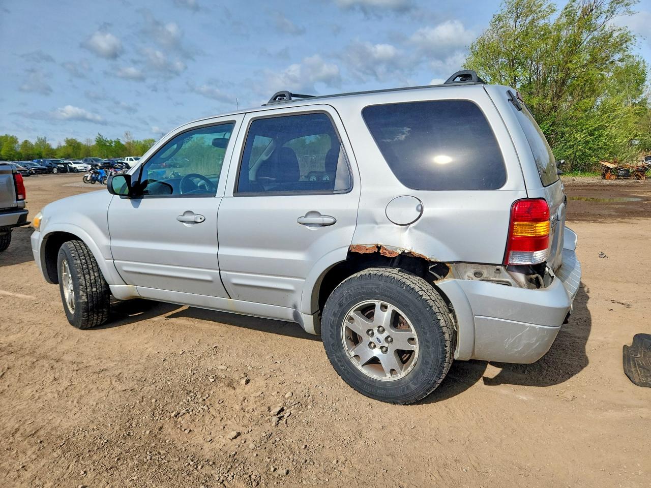 2005 FORD ESCAPE LIMITED photo 4